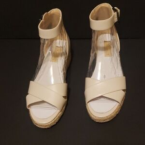 Nine West Cream Ankle Strap Espadrilles